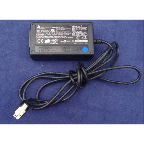 Original Charger DELTA ELECTRONICS ADP-15KB Rev C 5.1V 3A 4 Pins
